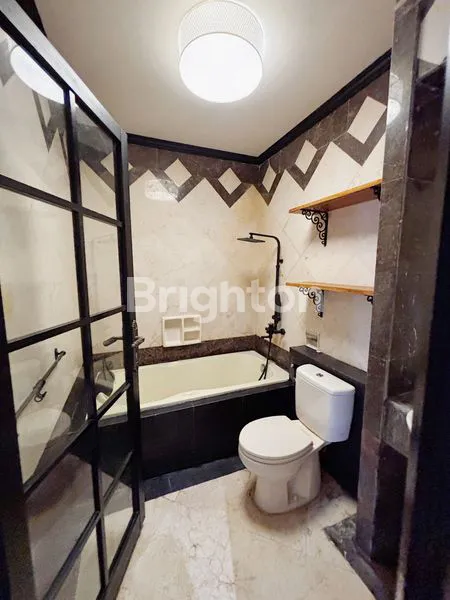 image RUMAH HUNIAN 2 LANTAI SEMI FURNISH DI PURI CINERE DEPOK (5)