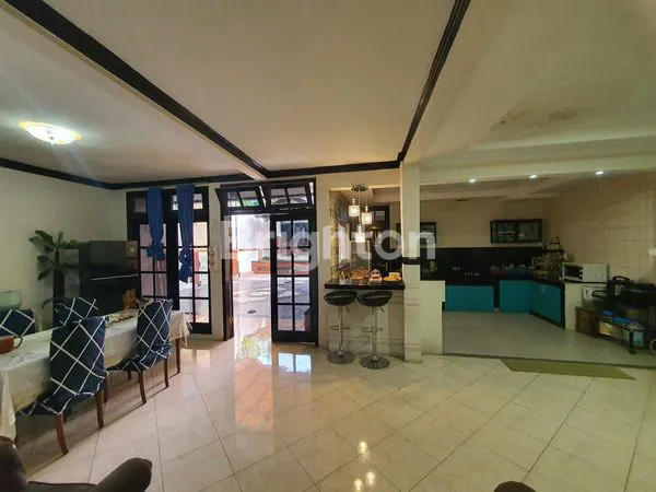 image RUMAH MEWAH 2 LT DEKAT UNDIP, LT 610M² (8)