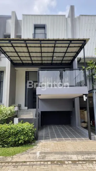 image RUMAH SIAP HUNI DI BSD, 3 LANTAI & FURNISHED (1)