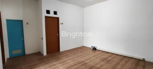 image YANG BELI PASTI UNTUNG RUMAH 3KT SIAP HUNI DI GRIYA INDAH SERPONG (6)