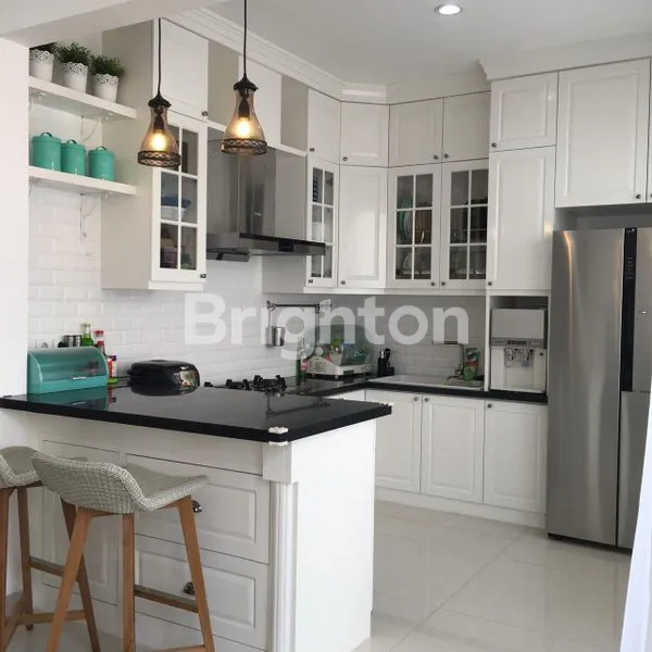 image RUMAH MEWAH 5 KT DI GREEN PERMATA, JAKSEL (2)