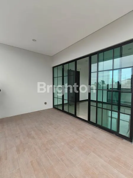 image RUMAH HUNIAN 3 LANTAI DI HIERA WELTON BSD (2)