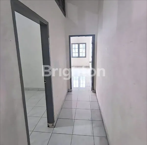 image DISEWAKAN RUMAH KOMPLEK BILAL PRIMA JL. BILAL  SIAP HUNI TERIMA KONDISI BERSIH  (7)