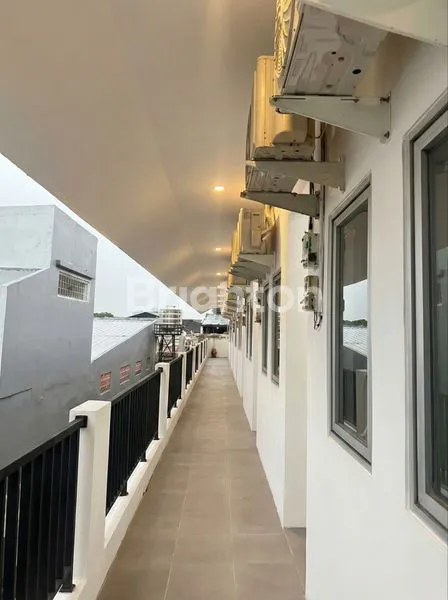 image JURAGAN KOST MERAPAT! BANGUNAN BARU 2024 ROI TEMBUS 10 PERSEN (2)