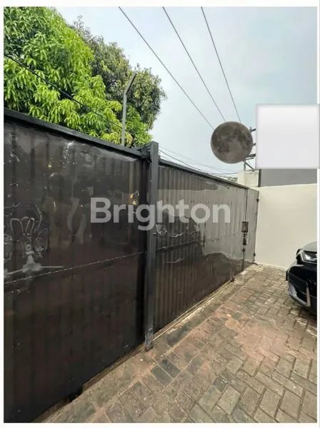 image JURAGAN KOST MERAPAT! BANGUNAN BARU 2024 ROI TEMBUS 10 PERSEN (8)