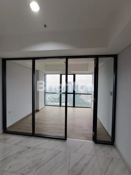 image HUNIAN APARTEMENT THE SMITH ALAM SUTERA (2)