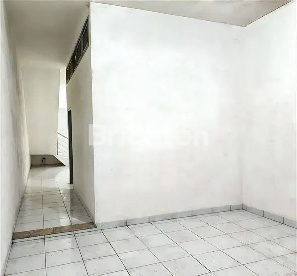 image DI SEWAKAN. RUMAH KOMPLEK BILAL PRIMA. JL. BILAL, KRAKATAU. INTI KOTA. SECURITY 24 JAM. 6 MENIT KE BRASTAGI SUPERMARKET CEMARA (4)