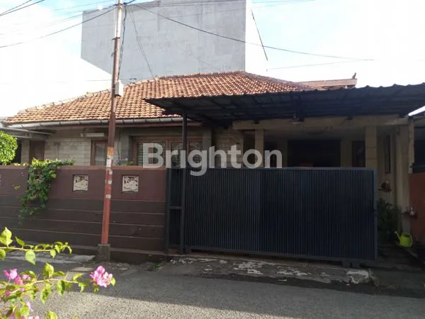 image RUMAH DALAMNYA UNIK  (1)