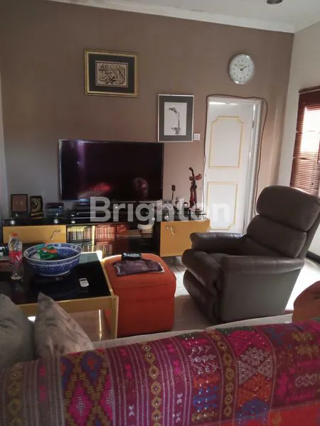 image RUMAH DALAMNYA UNIK  (2)