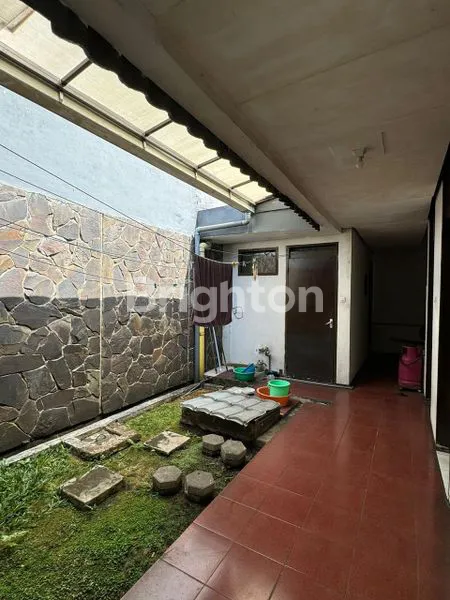 image RUMAH JL SETIABUDI JALAN UTAMA , LOKASI STRATEGIS AREA JL SUKAJADI ATAS DAN TRAFFIC LIGHT GEGER KALONG . (5)