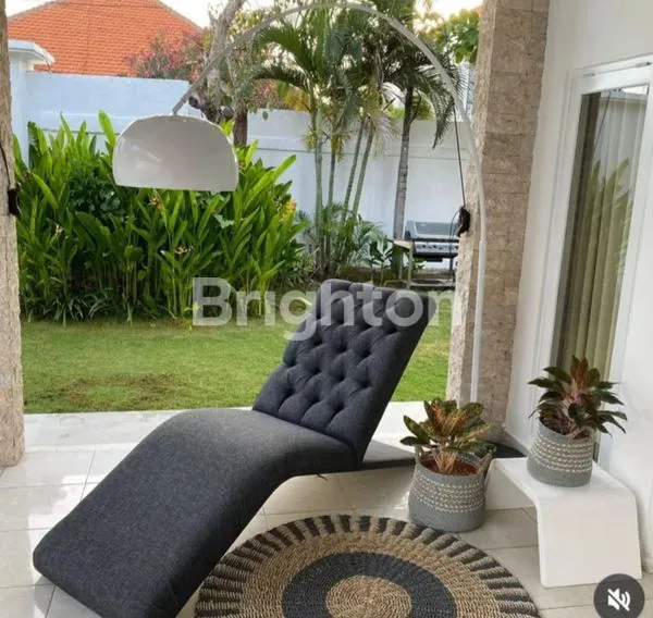 image VILLA DISEWAKAN — FULL FURNISHED (1)