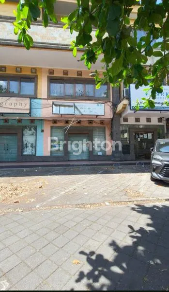 image RUKO 3 LANTAI DI KUTA, LT 61M² HARGA 4.5M (1)