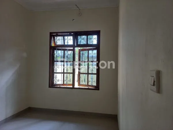 image RUMAH STRATEGIS DI PERUMAHAN HARAPAN INDAH - BEBAS BANJIR! JUAL RUMAH HARAPAN INDAH - BEKASI  (7)