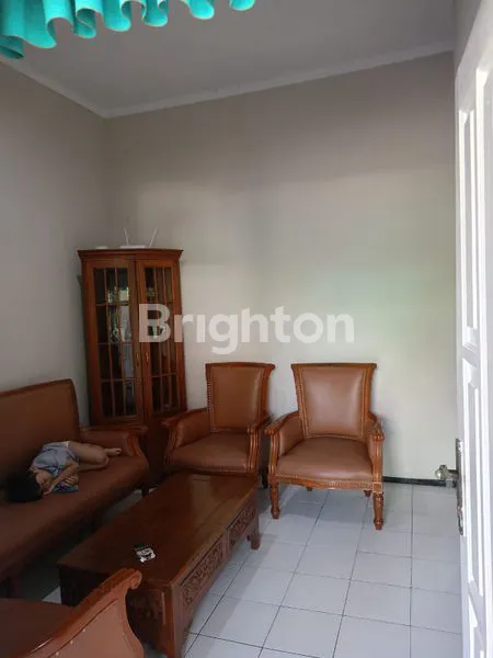 image RUMAH HOOK TERAWAT DI SULFAT MALANG (4)