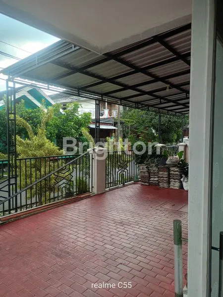 image RUMAH HOOK TERAWAT DI SULFAT MALANG (2)