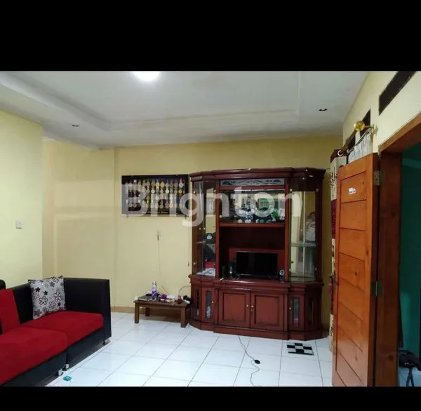 image RUMAH MINIMALIS DI TENGAH KOTA (4)