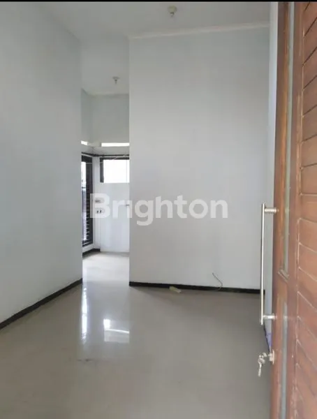 image RUMAH HOOK SUHAT DEKAT KOMERSIAL AREA (4)