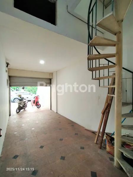 image RUMAH HOOK BAGUS , BUAT TINGGAL ATAU BISA BUAT OFFICE , DAERAH AMAN , NYAMAN DAN BEBAS BANJIR . (8)