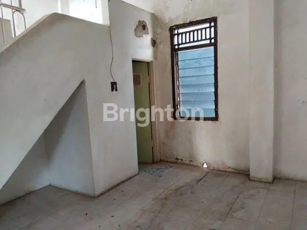 image DIJUAL RUKO DUA LANTAI SETENGAH LOKASI STRATEGIS (5)