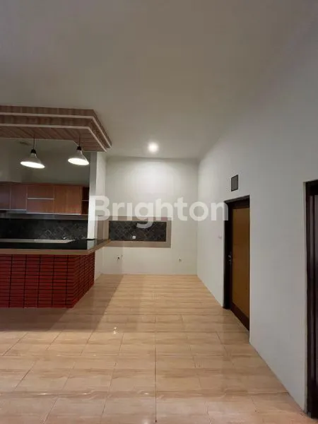 image RUMAH SIAP HUNI BARU SELESAI RENOVASI TOTAL STRATEGIS SAYAP BUAH BATU BANDUNG (5)