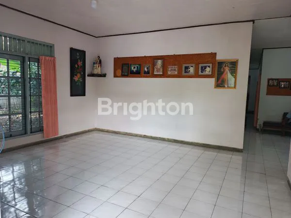 image DI JUAL TANAH BONUS RUMAH DI KOTA DEKAT DENGAN FASILITAS PUBLIK DI LINGKUNGAN YANG AMAN DAN NYAMAN! (3)