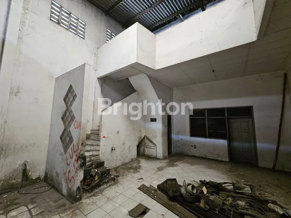 image RUANG USAHA STRATEGIS AREA MAJAPAHIT SEMARANG (2)