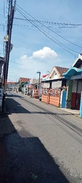 image RUKO 2 LANTAI LOKASI STRATEGIS DI JALAN TEMBUSAN PAKIS KE ARAYA  (6)