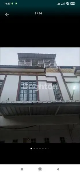 image JUAL RUMAH 2,5 LANTAI (1)