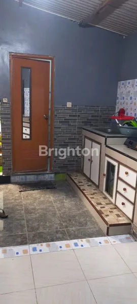 image DIJUAL RUMAH AREA PASAR KLIWON (6)