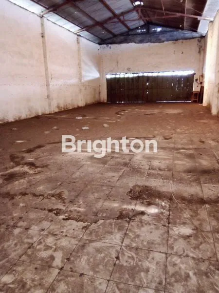 image GUDANG KEDUNGKANDANG DEKAT EXIT TOL MALANG SURABAYA (2)