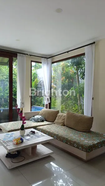 image RUMAH DISEWAKAN – VIEW PANORAMA BALI & LINGKUNGAN PREMIUM PECATU\\\\NHOUSE FOR LONG-TERM RENT – BALI PANORAMIC VIEW & PREMIUM NEIGHBORHOOD PECATU (5)