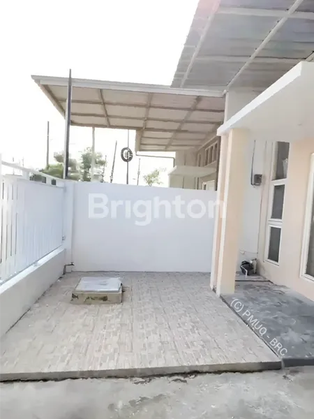 image JUAL RUMAH MINIMALIS JALAN LEBAR DEKAT PINTU TOL DI ALANA REGENCY (3)