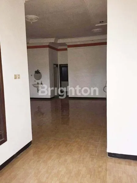 image DIJUAL RUMAH DI GRAHA DEWATA AREA MERJOSARI SELANGKAH KE UNIVERSITAS KAMPUS TERBAIK DI KOTA MALANG  (5)