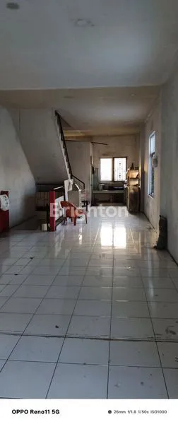 image RUKO 3 LANTAI DI JALAN KARAKATAU (3)