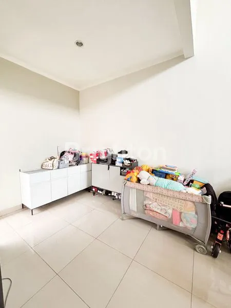image DIJUAL RUMAH SIAP HUNI DI CITRALAND CIBUBUR (3)