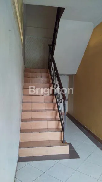 image DIJUAL CEPAT RUMAH 2LANTAI HOOK HARGA MURAH - SISA TANAH SAMPING NGANTONG (FENGSHUI BAGUS) (7)