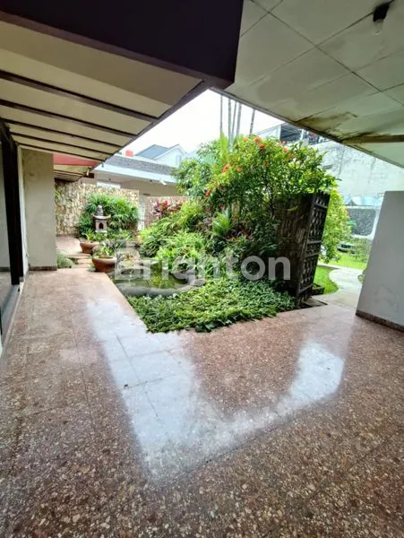 image RUMAH BESAR MAINROAD GEGERKALONG (2)