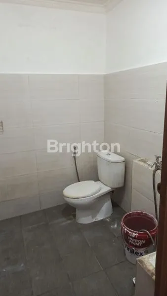 image RUMAH & RUKO CANTIK SIAP HUNI STRATEGIS PADEMANGAN (8)