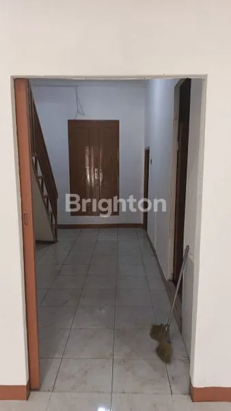 image RUMAH & RUKO CANTIK SIAP HUNI STRATEGIS PADEMANGAN (4)