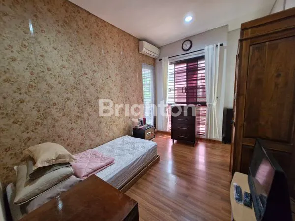 image RUMAH 2 LANTAI SEMI FURNISHED, BSD CITY (3)