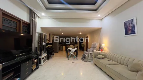 image RUMAH MEWAH MENTENG, LT 480M², 5 KT (1)