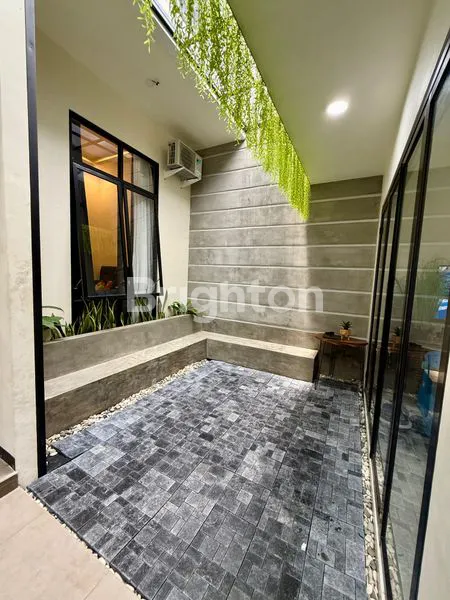 image RUMAH CANTIK DI ARAYA KOTA MALANG (4)