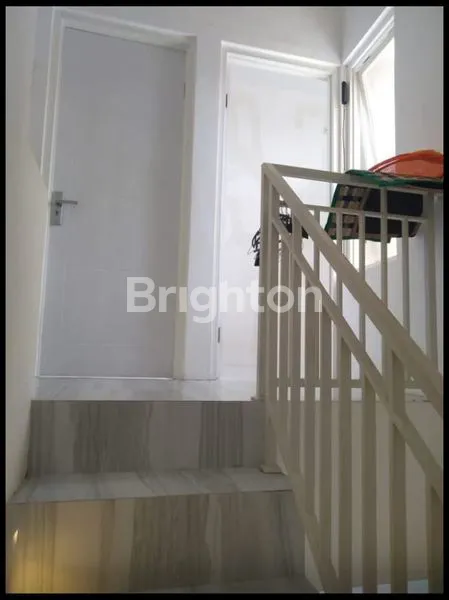 image RUMAH 2 KT KOLAM RENANG DEKAT UMM (4)