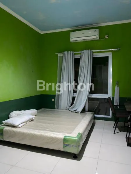 image DI SEWAKAN RUMAH CANTIK DAN LUAS DI KOTA WISATA (4)