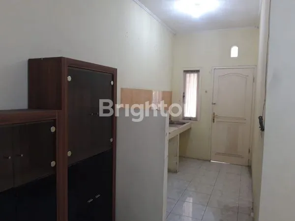 image RUMAH GRIYA LOKA BSD CITY TANGERANG SELATAN (5)