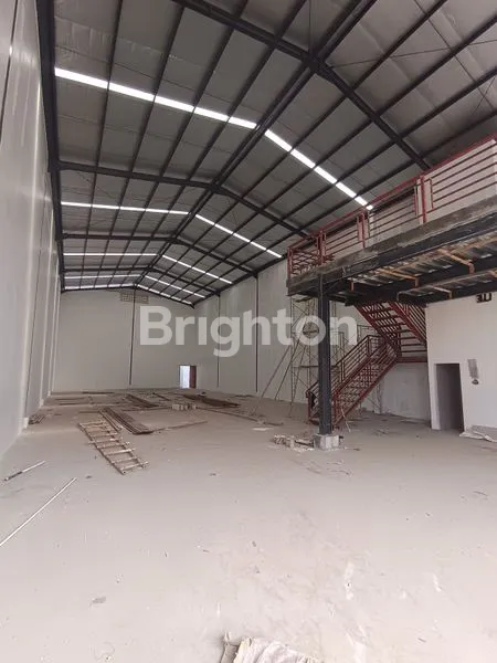 image GUDANG STRATEGIS DI KAWASAN INDUSTRI TERPADU TANGERANG (3)