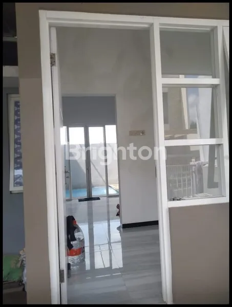 image RUMAH 2 KT KOLAM RENANG DEKAT UMM (1)