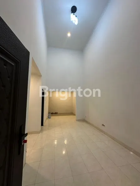 image DI JUAL HUNIAN STRATEGIS DAN NYAMAN DI RAFFLES HILLS  (5)