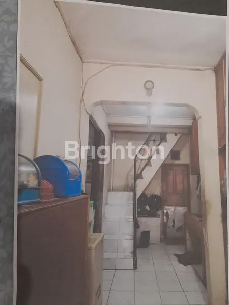 image RUMAH 2 LANTAI 6 KT DEKAT LRT CIKUNIR (2)