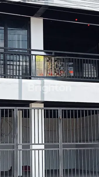 image RUMAH STRATEGIS 4KT DEKAT PUSAT KOTA (4)